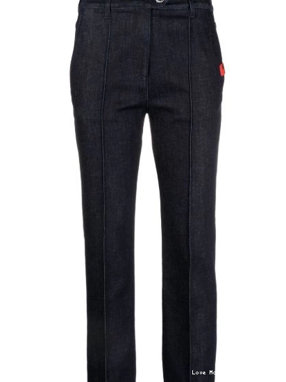 Moschino cropped Love logo-patch jeans Women 0324